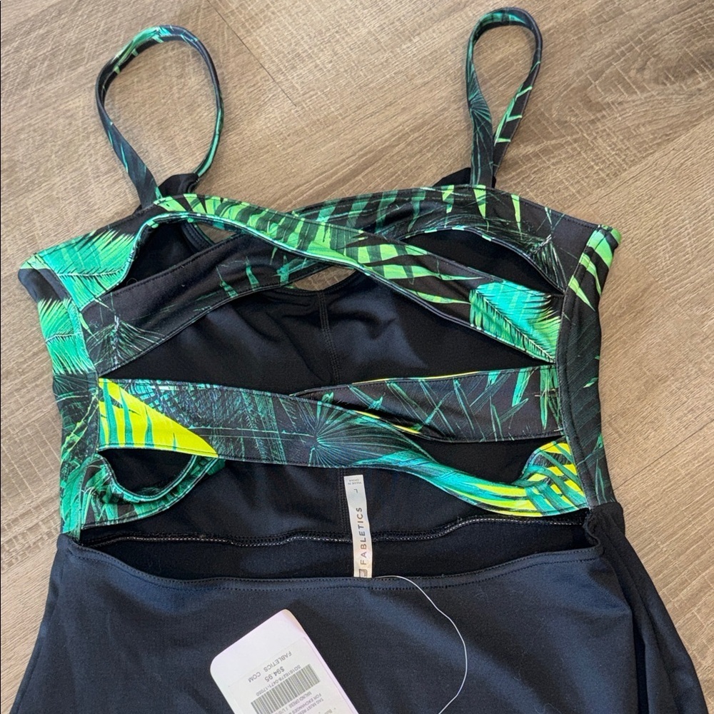 Fabletics NWT Malindi Palm Leaf Bodycon Dress Sz Large - Picture 6 of 9